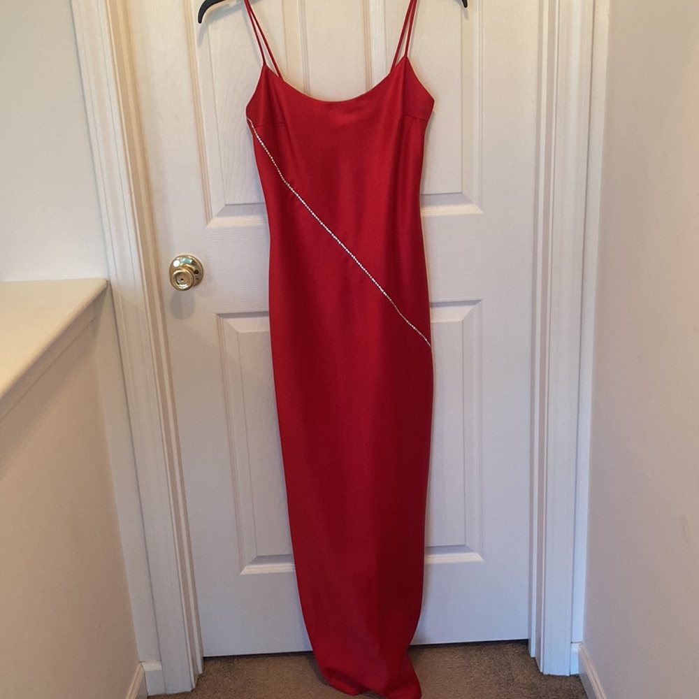 “Ever Beauty” red evening dress; size 6